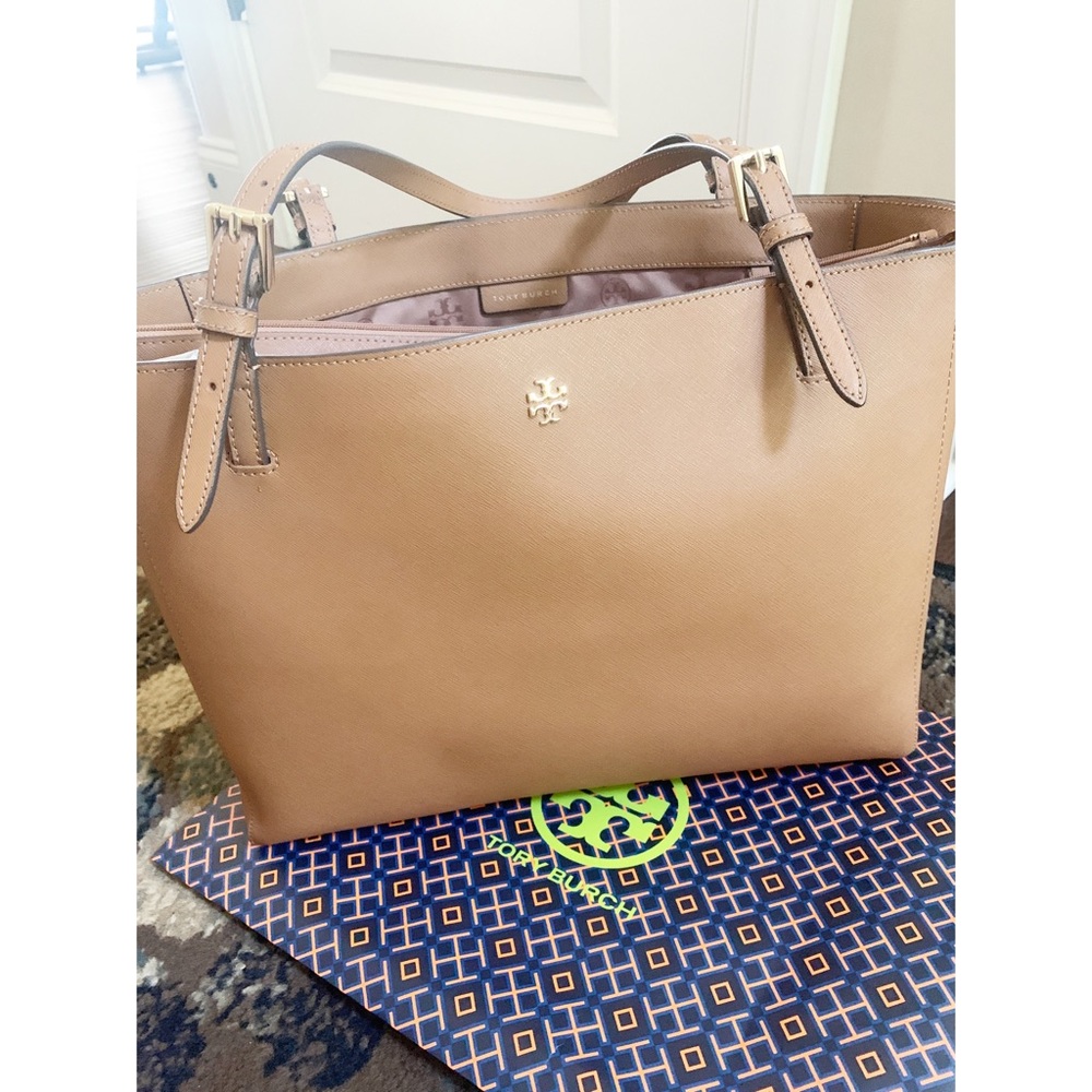Tory Burch Authentic Robinson Camel Tote